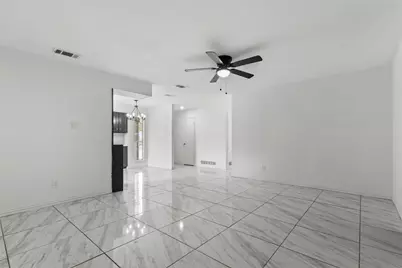 2734 Kellogg Avenue, Dallas, TX 75216 - Photo 7