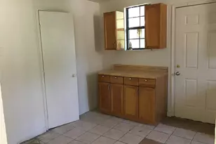 4623 Spring Garden Rd, Dallas, TX 75215 - Photo 7