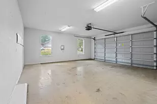 1905 Clear Creek Dr, Weatherford, TX 76087 - Photo 33