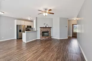 1002 Baker Ln, Mabank, TX 75147 - Photo 7