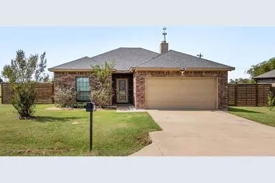 1002 Baker Lane, Mabank, TX 75147 - Photo 1