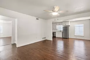 3605 Shelby Dr, Fort Worth, TX 76109 - Photo 9