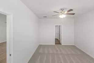 1001 Wind Drift Wy, Fort Worth, TX 76131 - Photo 9