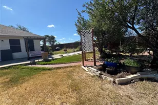 14001 Cedar Post Dr, Fort Worth, TX 76052 - Photo 23