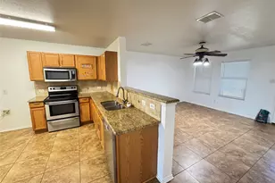 14001 Cedar Post Dr, Fort Worth, TX 76052 - Photo 19