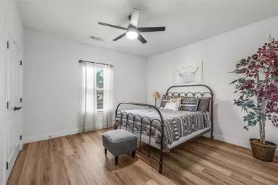 2811 San Gabriel Drive, Granbury, TX 76048 - Photo 13