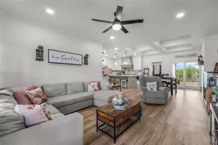 2811 San Gabriel Dr, Granbury, TX 76048 - Photo 3