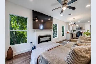 3027 Southland Street, Dallas, TX 75215 - Photo 7