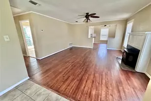 526 College St, Sulphur Springs, TX 75482 - Photo 3