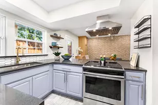 2633 Via Cordova, Carrollton, TX 75006 - Photo 9