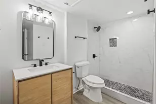 4859 Cedar Springs Rd, Dallas, TX 75219 - Photo 13