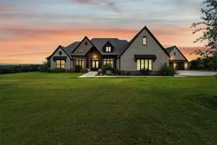 2001 Hidden Bluff Rd, Aledo, TX 76008 - Photo 1