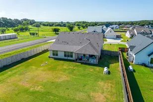 1016 County Rd 337, Glen Rose, TX 76043 - Photo 33