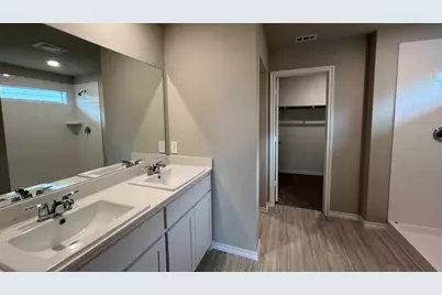 8453 Hollymead Lane, Fort Worth, TX 76131 - Photo 7