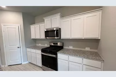 8453 Hollymead Lane, Fort Worth, TX 76131 - Photo 3