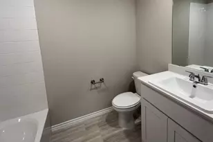 8453 Hollymead Ln, Fort Worth, TX 76131 - Photo 11