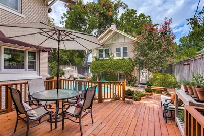 1351 Mistletoe Drive, Fort Worth, TX 76110 - Photo 29