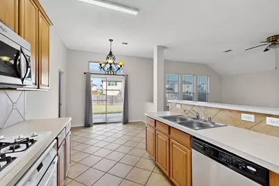 2039 Pecan Creek Drive, Mesquite, TX 75181 - Photo 15