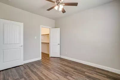 520 Lake Point Drive, Weatherford, TX 76087 - Photo 31