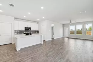 1306 Middlebrooks Dr, Forney, TX 75126 - Photo 5