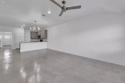 1202 S College Avenue, Troy, TX 76579 - Photo 3