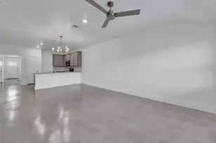 1202 S College Ave, Troy, TX 76579 - Photo 3