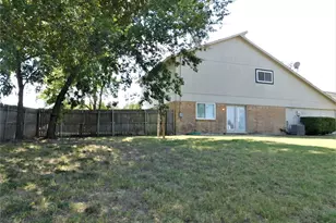 219 Wildfire Dr, Lewisville, TX 75067 - Photo 29