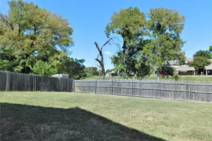 219 Wildfire Dr, Lewisville, TX 75067 - Photo 27