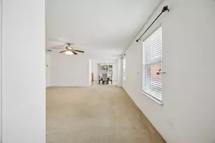 903 Hems Ln, Arlington, TX 76001 - Photo 3