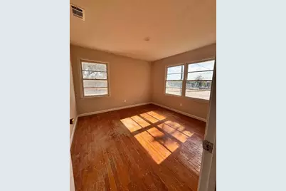 2321 Reginald Road, Fort Worth, TX 76112 - Photo 7