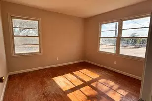 2321 Reginald Rd, Fort Worth, TX 76112 - Photo 7