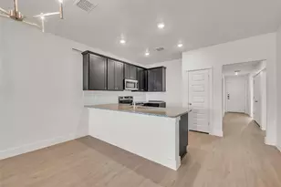 1214 S College Ave, Troy, TX 76579 - Photo 3