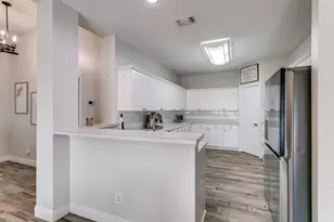 1801 Fern Ct, Grapevine, TX 76051 - Photo 9