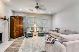 1801 Fern Ct, Grapevine, TX 76051 - Photo 23