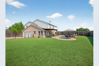 2052 Diamond Ridge Drive, Carrollton, TX 75010 - Photo 15