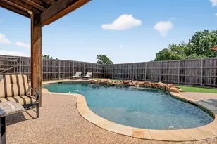 2052 Diamond Ridge Dr, Carrollton, TX 75010 - Photo 19