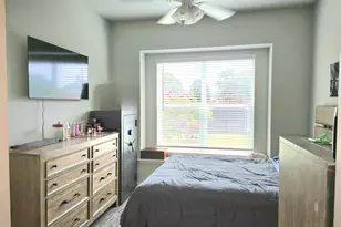 1201 Summerset Ln, Burleson, TX 76028 - Photo 11