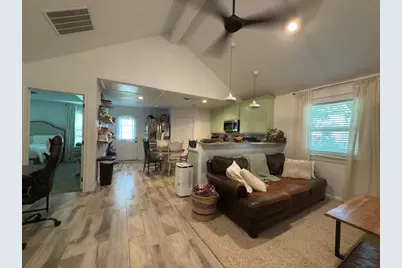 3712 Montgomery Drive, Granbury, TX 76049 - Photo 5