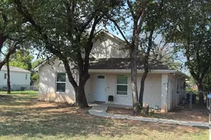 3712 Montgomery Dr, Granbury, TX 76049 - Photo 3