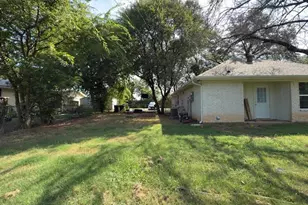 3712 Montgomery Dr, Granbury, TX 76049 - Photo 17