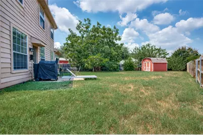 337 Sweet Leaf Lane, Lake Dallas, TX 75065 - Photo 23