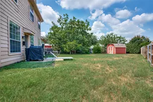 337 Sweet Leaf Ln, Lake Dallas, TX 75065 - Photo 23