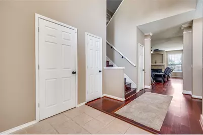 337 Sweet Leaf Lane, Lake Dallas, TX 75065 - Photo 3