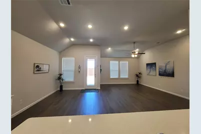 1118 Silverthorn Trail, Justin, TX 76247 - Photo 3