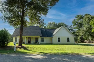 23240 J E B Cir, Frankston, TX 75763 - Photo 3