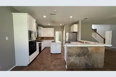 1705 Clover Hill Road, Mansfield, TX 76063 - Photo 15