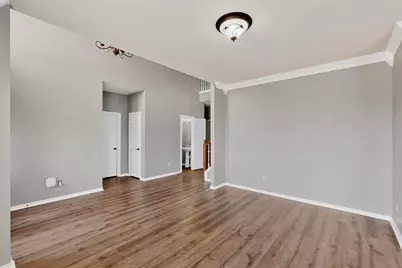 1705 Clover Hill Road, Mansfield, TX 76063 - Photo 7