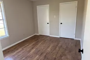 927 S Avenue H, Clifton, TX 76634 - Photo 13