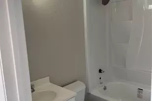 927 S Avenue H, Clifton, TX 76634 - Photo 11