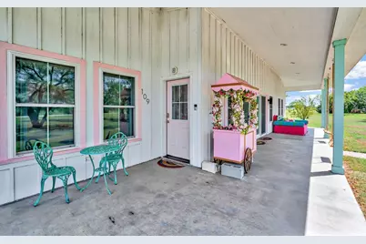 109 Springfield Lane, Waco, TX 76705 - Photo 3